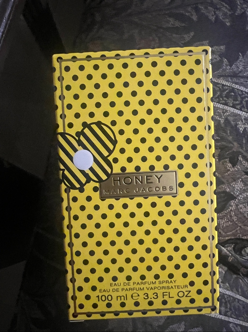 Perfume - Picture 2 of 3